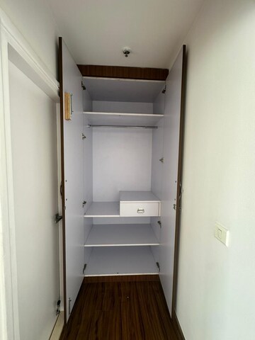 Furnished Amenities in 4 BHK Apartment at Pioneer Park Presidia, Sector 62 – for Rent