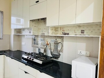 Kitchen in 3.5 BHK Builder Floor at Sector 43 – for Rent