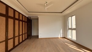 Room in 4 BHK Apartment at Bhartiya Leela Residences, Thanisandra Main Road – for Sale