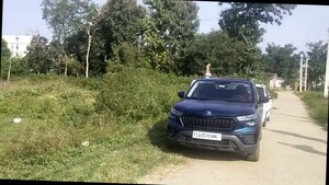 Parking in  Plot at Uberiya – for Sale