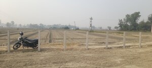 Plot Area in  Plot at Gosainganj – for Sale