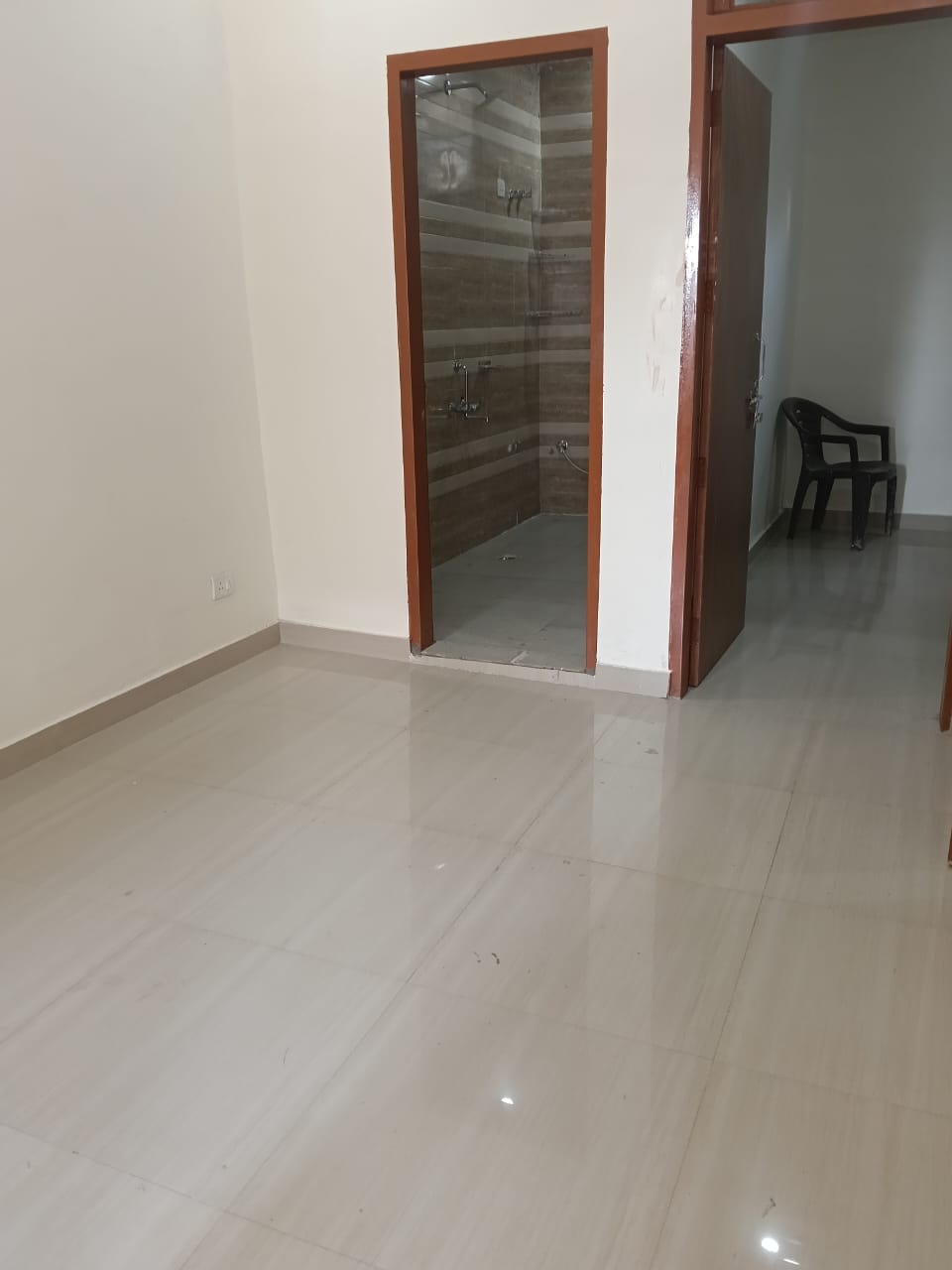 2 BHK + Pooja Room Builder Floor For Rent in Ansal Plaza Sector-23