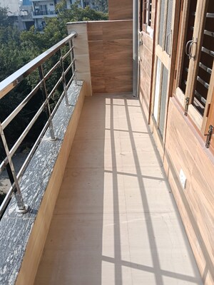 Balcony in 2 BHK Builder Floor at Ansal Plaza Sector-23, Sector 23 – for Rent