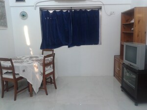 Living Room in 2 BHK Apartment at Vaikunth Apartment Bandra, Bandra West – for Sale