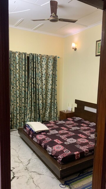 Bedroom in 2.5 BHK Builder Floor at Ansal Plaza Sector-23, Sector 23 – for Rent