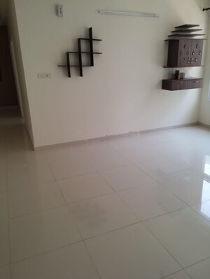 Room in 2 BHK Apartment at Vaishnavi Serene, Yelahanka – for Rent