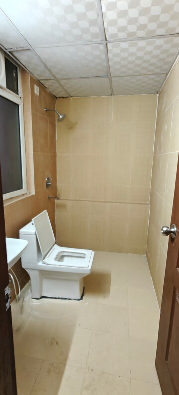 Bathroom in 3 BHK Apartment at ILD Greens, Sector 37c – for Sale