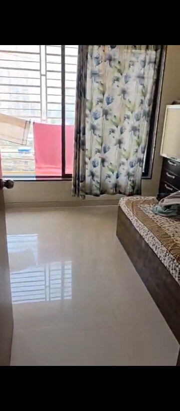 Bedroom in 1 BHK Apartment at Dadar West – for Rent
