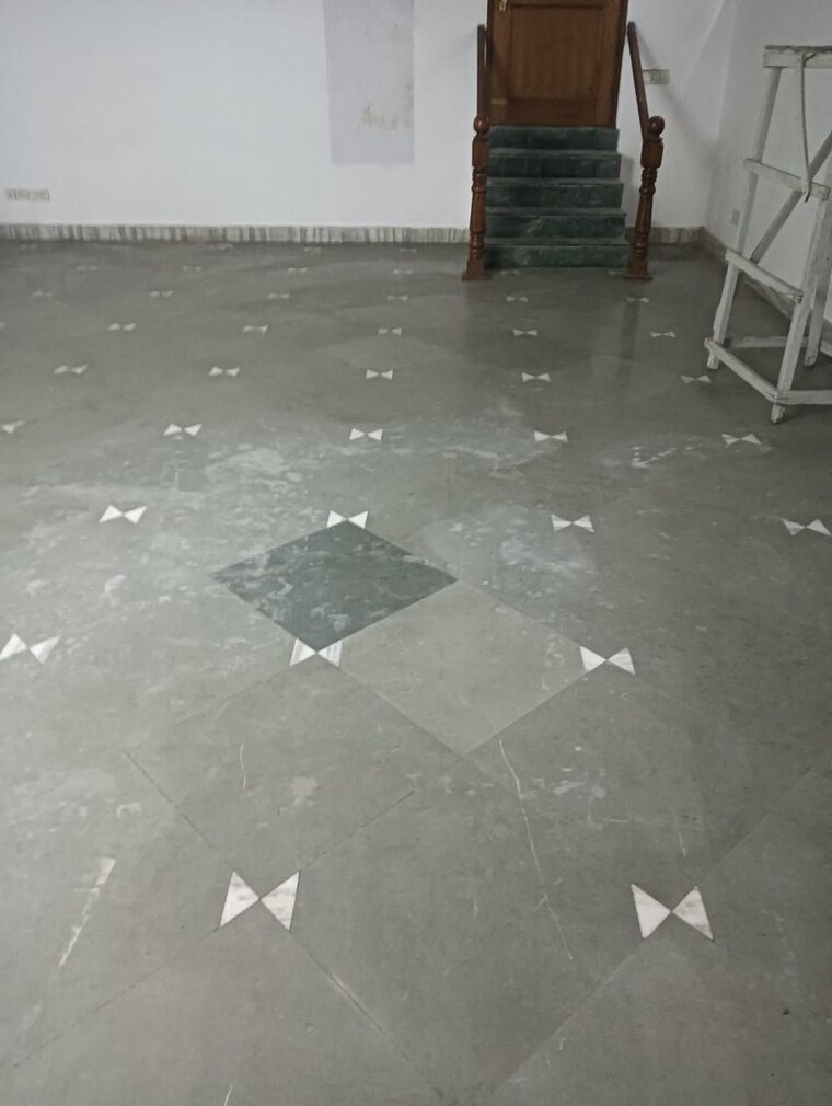  Parking, gomti nagar 3 Bedroom 750 Sq.Ft. Independent House In Gomti Nagar Lucknow 9584695