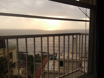 Balcony in 2 BHK Apartment at Vaikunth Apartment Bandra, Bandra West – for Sale