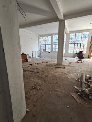 Parking in  Plot at Udyog Vihar – for Rent