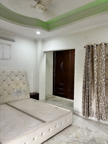 Living Room in 3 BHK Builder Floor at Sector 45 – for Rent