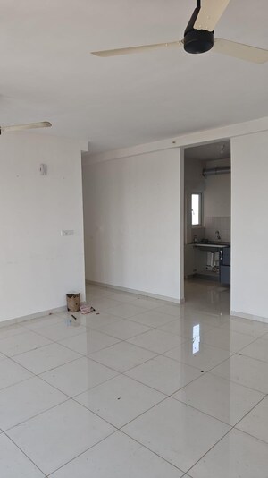 3.5 BHK Apartment For Rent in Bhartiya Nikoo Homes, Thanisandra Main Road