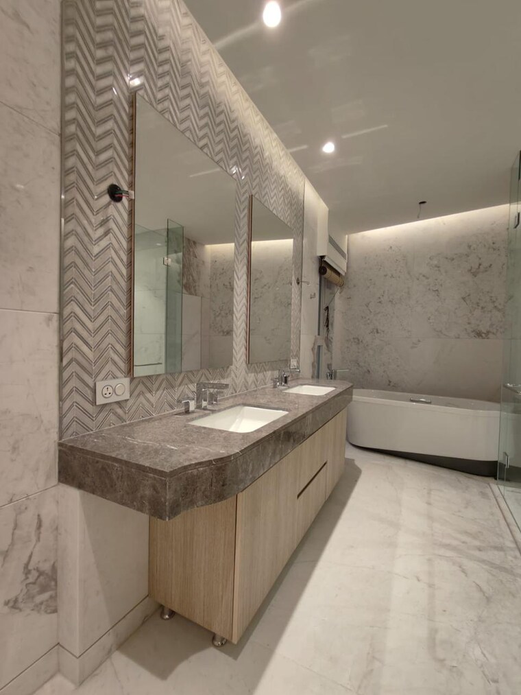 Bathroom, bhartiya-city-leela-residences 4 Bedroom 4200 Sq.Ft. Apartment In Thanisandra Main Road Bangalore 9585267