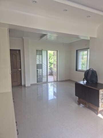Room in 2 BHK Apartment at Sinhagad Road – for Sale