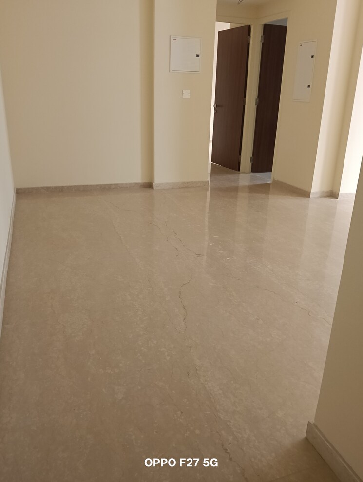 Room, lodha-sterling 2 Bedroom 1100 Sq.Ft. Apartment In Kolshet Road Thane 9585765