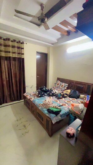 Bedroom in 2 BHK Builder Floor at Sector 46 – for Rent