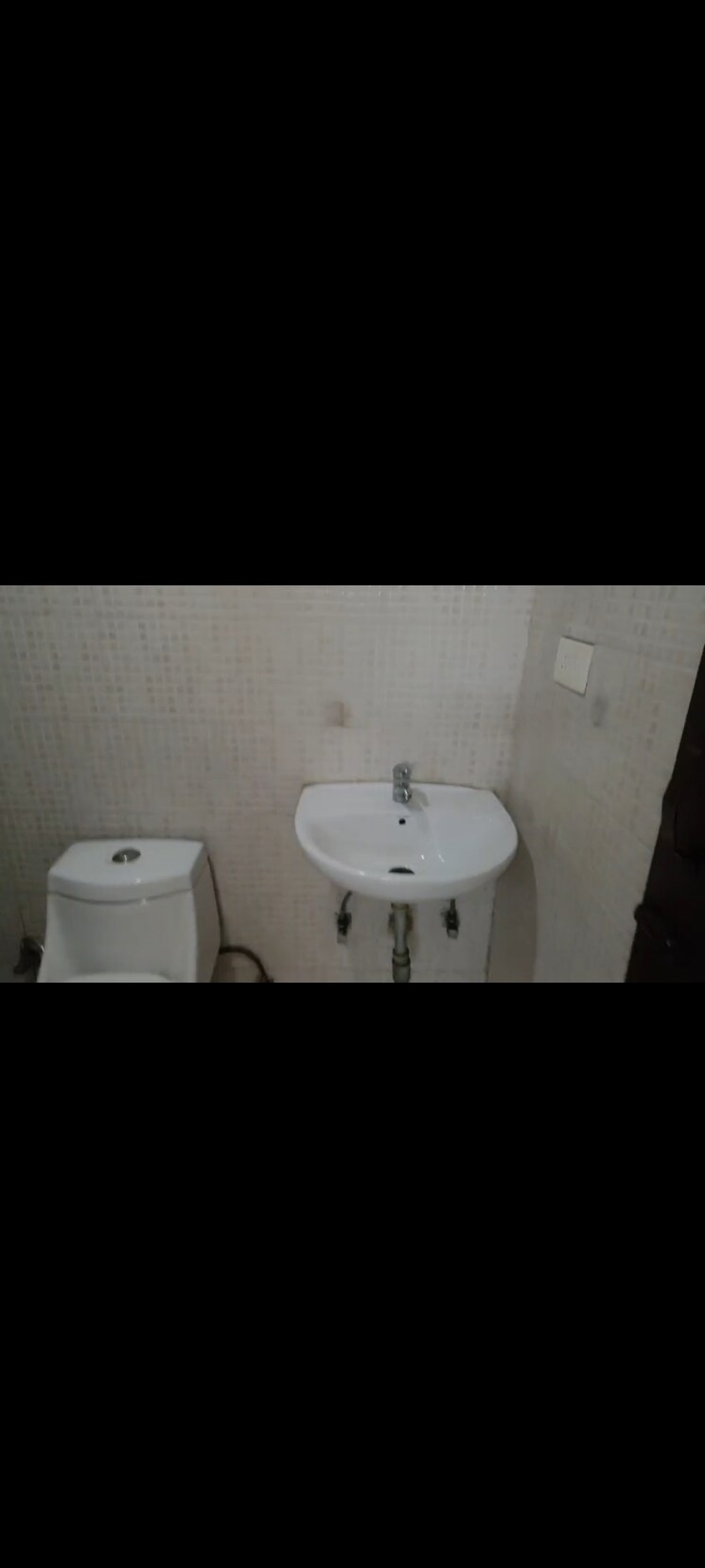 Bathroom, star-rameshwaram 2 Bedroom 800 Sq.Ft. Apartment In Raj Nagar Extension Ghaziabad 9585741