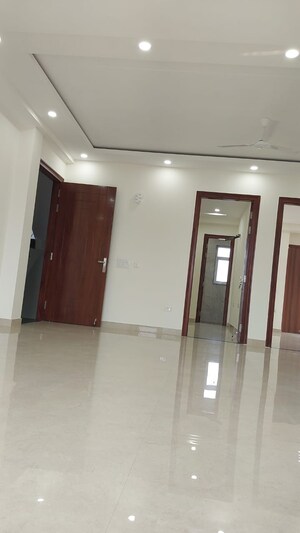 3 BHK Builder Floor For Rent in Ansal Plaza Sector-23, Sector 23