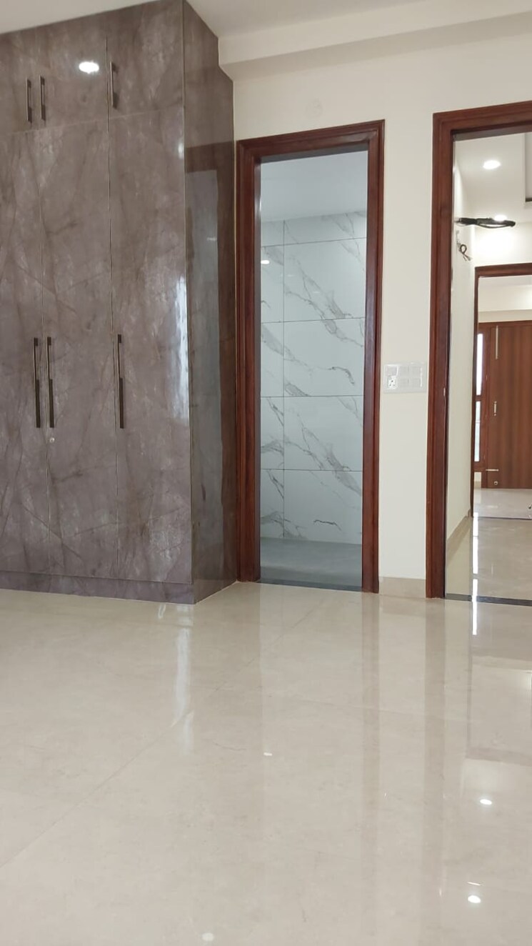 undefined, ansal-plaza-sector-23 3 Bedroom 2400 Sq.Ft. Builder Floor In Sector 23 Gurgaon 9585796