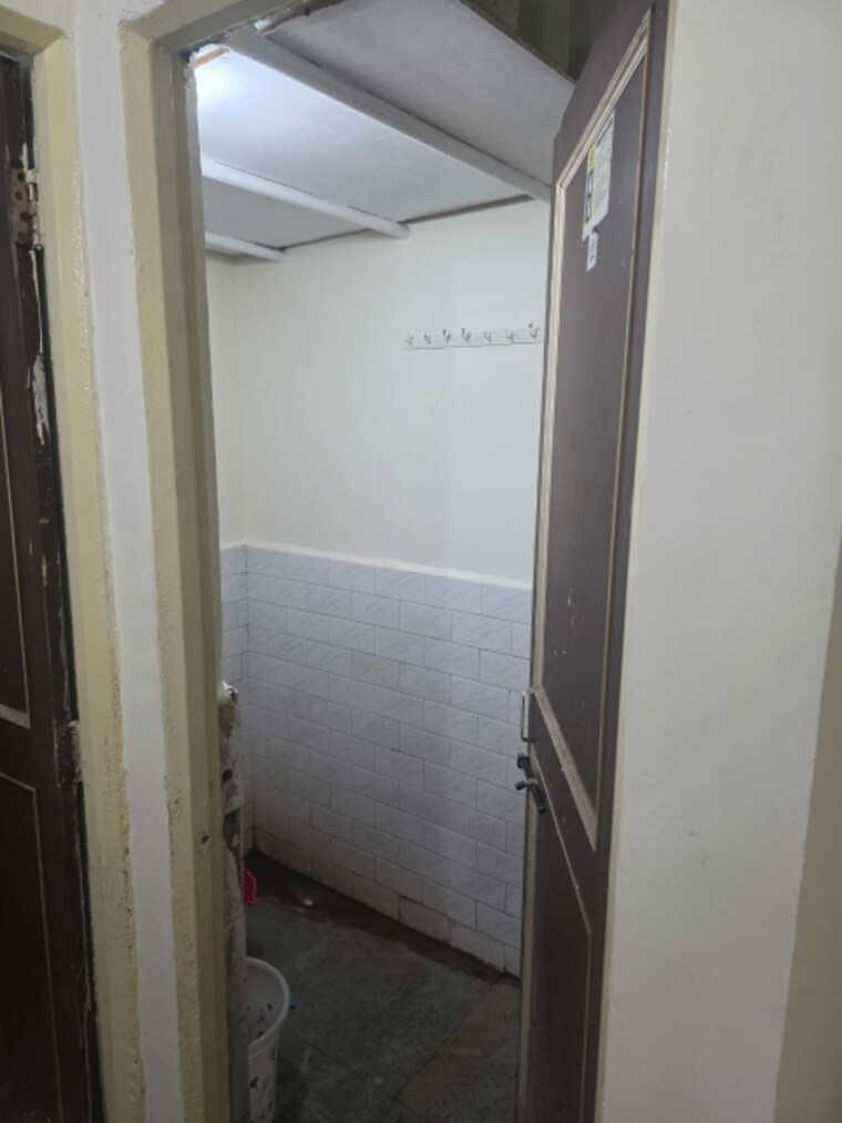 Bathroom, dhankawadi 1 Bedroom 550 Sq.Ft. Apartment In Dhankawadi Pune 9585921