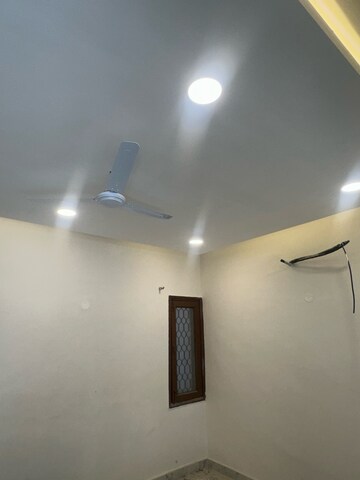  4 BHK Independent House at DLF Silver Oaks, Sector 26 – for Rent