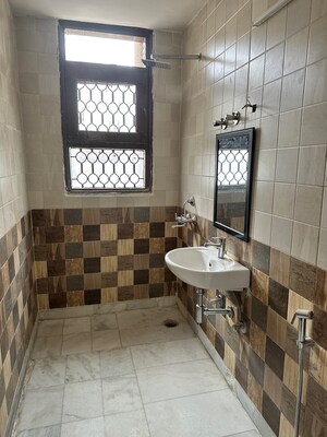 Bathroom in 4 BHK Independent House at DLF Silver Oaks, Sector 26 – for Rent