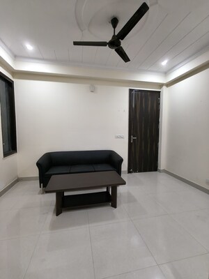 1 BHK Apartment For Rent in Ansal Plaza Sector-23, Sector 23