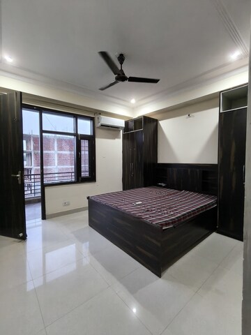 Bedroom in 1 BHK Apartment at Ansal Plaza Sector-23, Sector 23 – for Rent