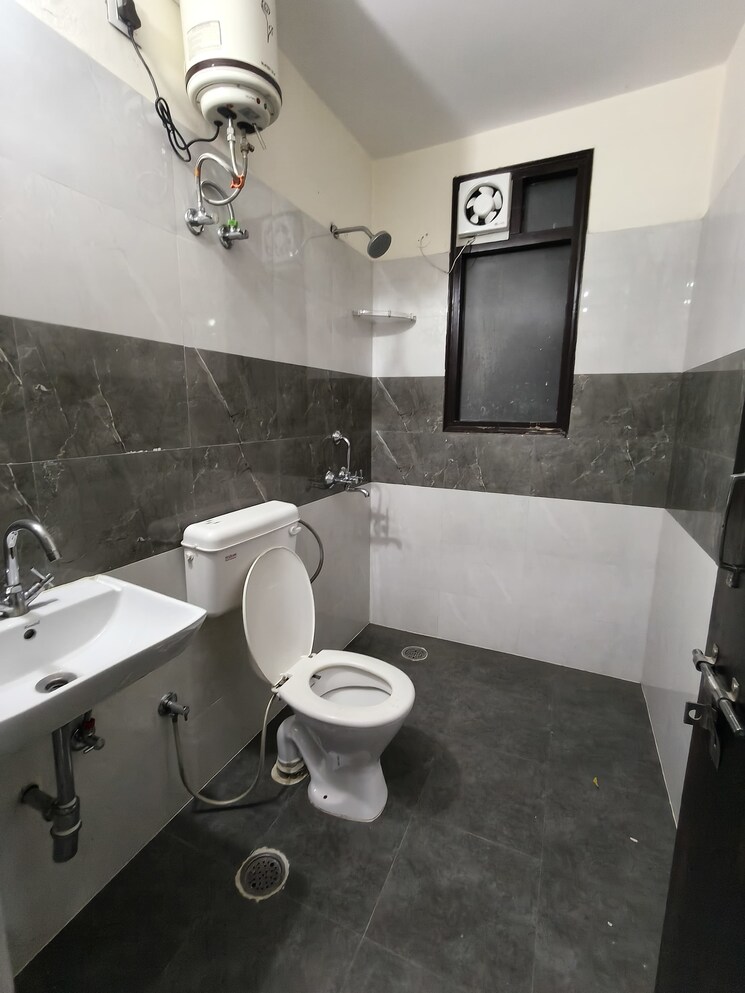 Master Bedroom, ansal-plaza-sector-23 1 Bedroom 600 Sq.Ft. Apartment In Sector 23 Gurgaon 9585855