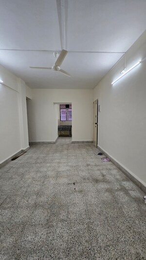 1 BHK Apartment For Rent in Amar Tower, Wanwadi