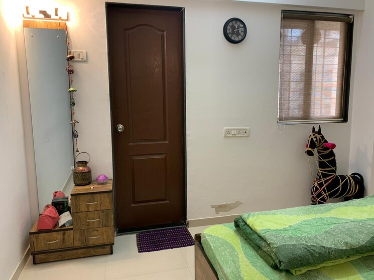 Living Room, cosmos-orchid 1 Bedroom 450 Sq.Ft. Apartment In Ghodbunder Road Thane 9585809