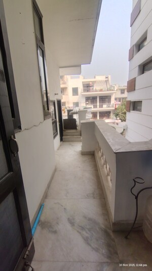 Kitchen in 1 RK Independent House at Huda Market, Sector 31 – for Rent