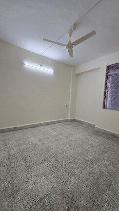 2 BHK Apartment For Sale in Amar Tower