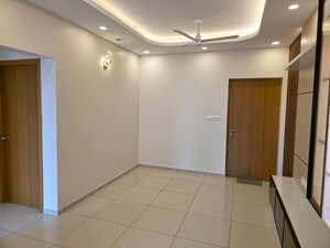 Room in 2 BHK Apartment at Sobha Dream Gardens, Thanisandra Main Road – for Rent