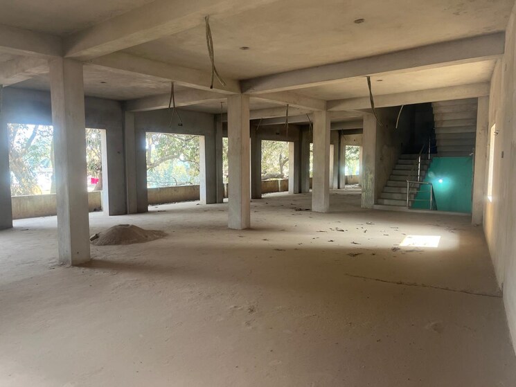  Parking, trisulia Commercial Shop 2500 Sq.Ft. In Trisulia Cuttack 9585964