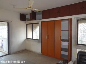 Room in 3.5 BHK Apartment at  Army Welfare CHS, Nerul – for Sale