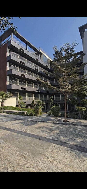  Shop For Sale in Rise Retailia, Sector 1 Greater Noida