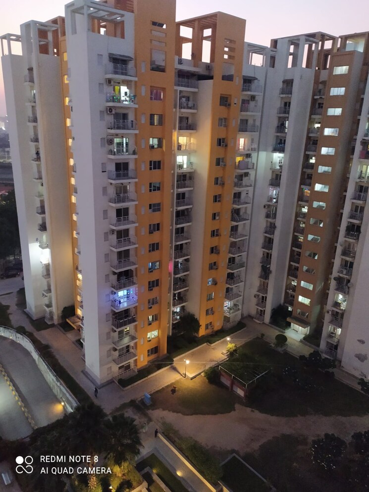 Exterior View, bptp-park-grandeura 3.5 Bedroom 2032 Sq.Ft. Apartment In Sector 82 Faridabad 9586019