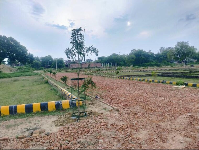 undefined, amethi  2500 Sq.Ft. Plot In Amethi Lucknow 9586156
