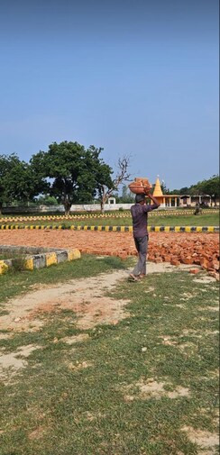 Plot For Sale in Amethi