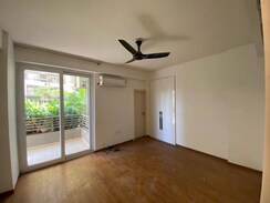 4 BHK + Servant Room Apartment For Sale in Tulip Violet