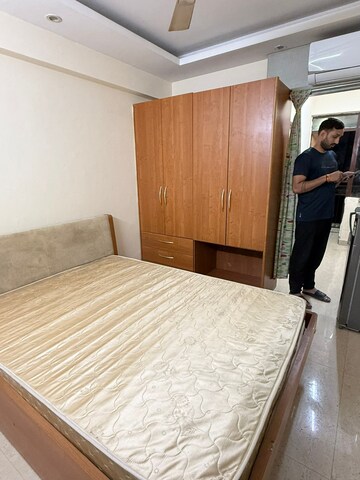 Bedroom in 1 RK Apartment at Suncity Essel Tower, Sector 28 – for Rent