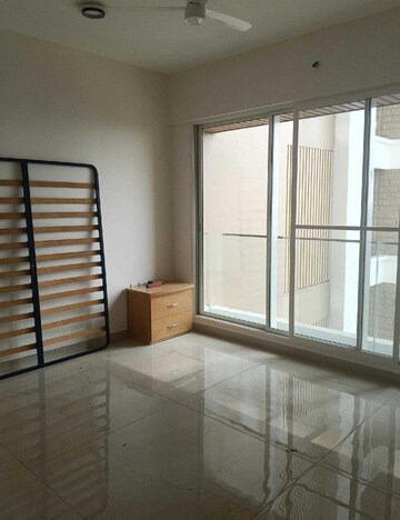 Room in 3 BHK Apartment at Sagitarius Bluegrass Residences, Kalyani Nagar – for Rent