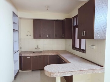 2.5 BHK Apartment For Sale in SRS Pearl Heights, Sector 87
