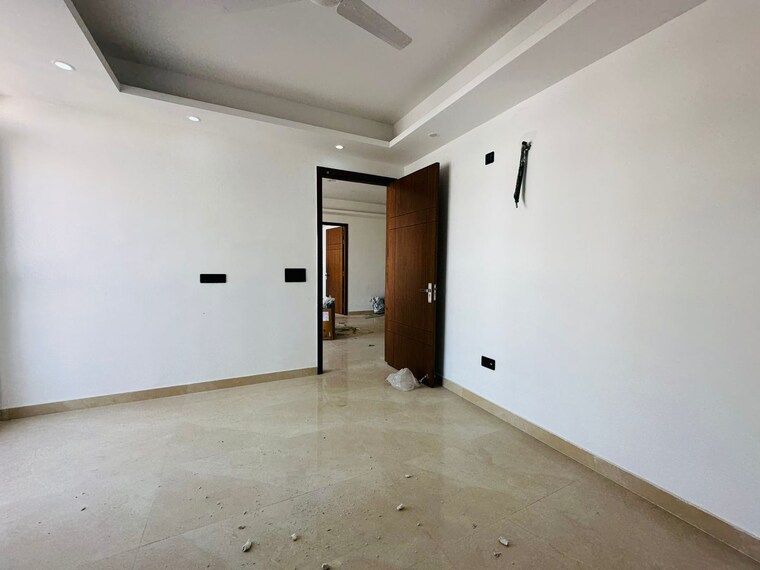Room, saket 3 Bedroom 1300 Sq.Ft. Builder Floor In Saket Delhi 9586306