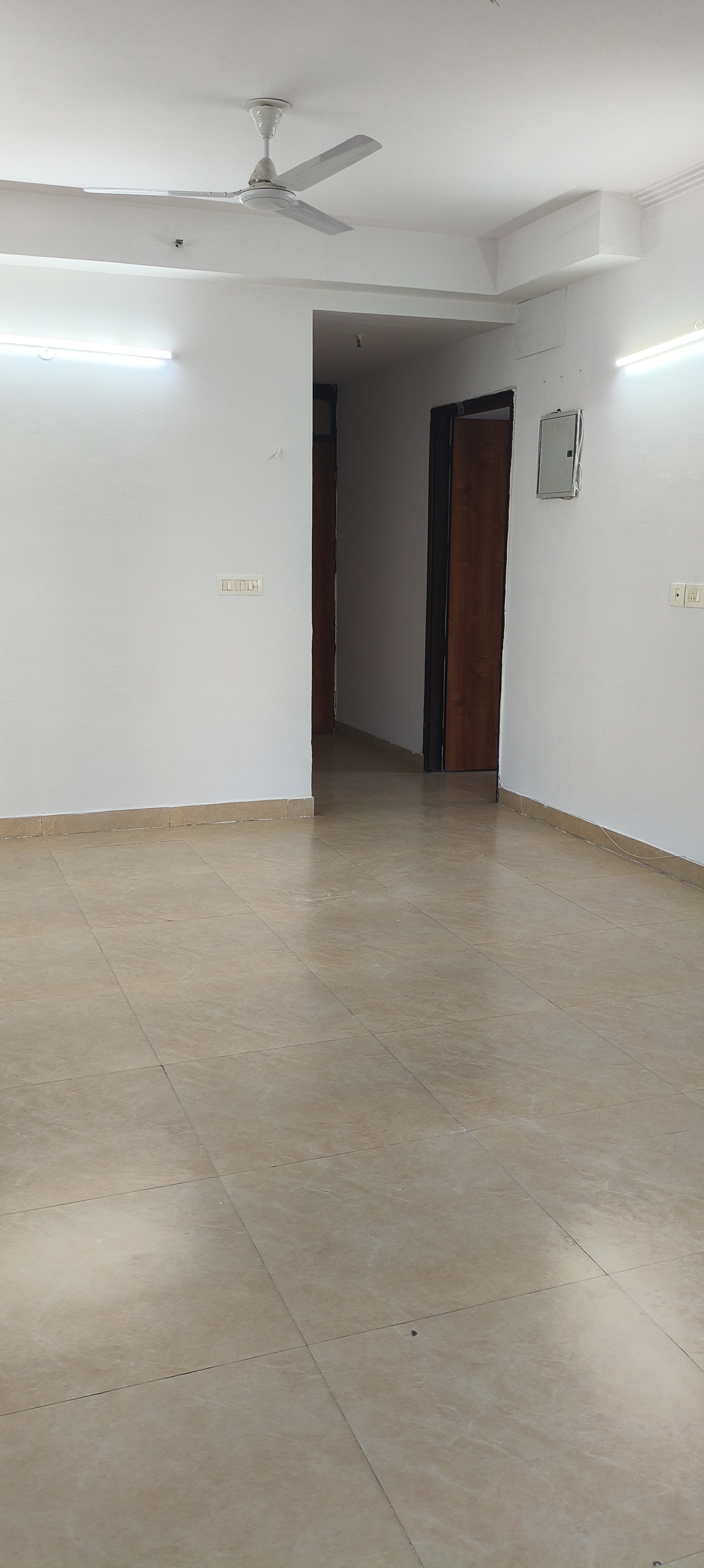 3.5 BHK + Study Room Apartment For Rent in Gardenia Gateway