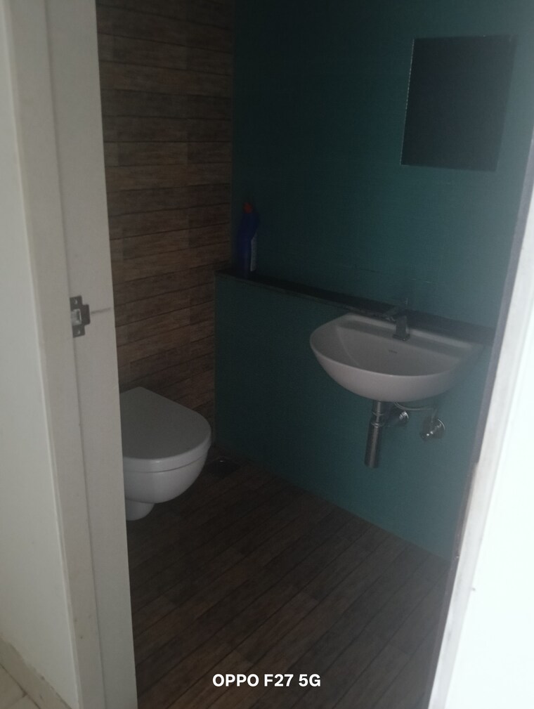 Bathroom, lodha-crown-quality-homes 1 Bedroom 317 Sq.Ft. Apartment In Majiwada Thane 9586325