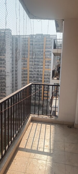 2 BHK Apartment For Rent in Panchsheel Greens, Sector 16 Greater Noida