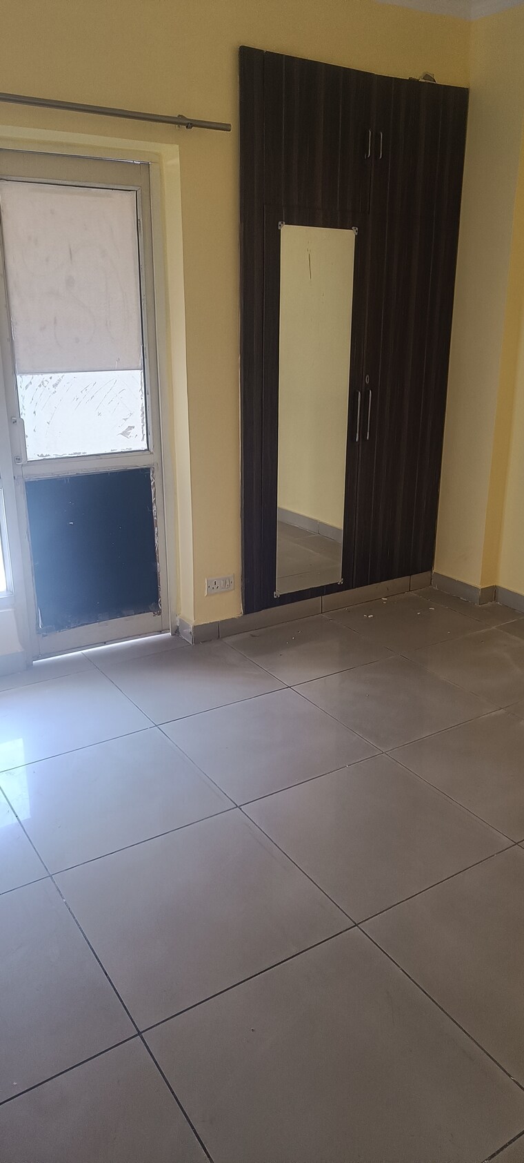 Room, panchsheel-greens 2 Bedroom 728 Sq.Ft. Apartment In Sector 16 Greater Noida Greater Noida 9586347